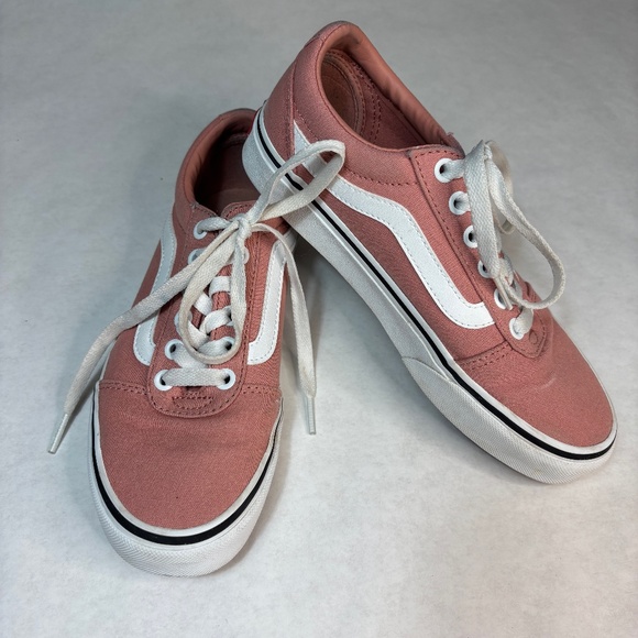 Vans Shoes - Vans Pink Canvas Sneakers - Size 6